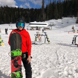 Meet your Posher, Olivia